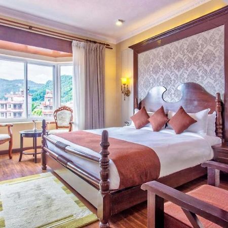 Da Yatra Courtyard Hotel & Resort Pokhara Kültér fotó
